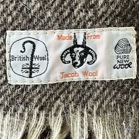 Vintage The Jacob Pure British Wool Scarf Wrap Brown Herringbone 14” x 60” - Picture 5 of 5